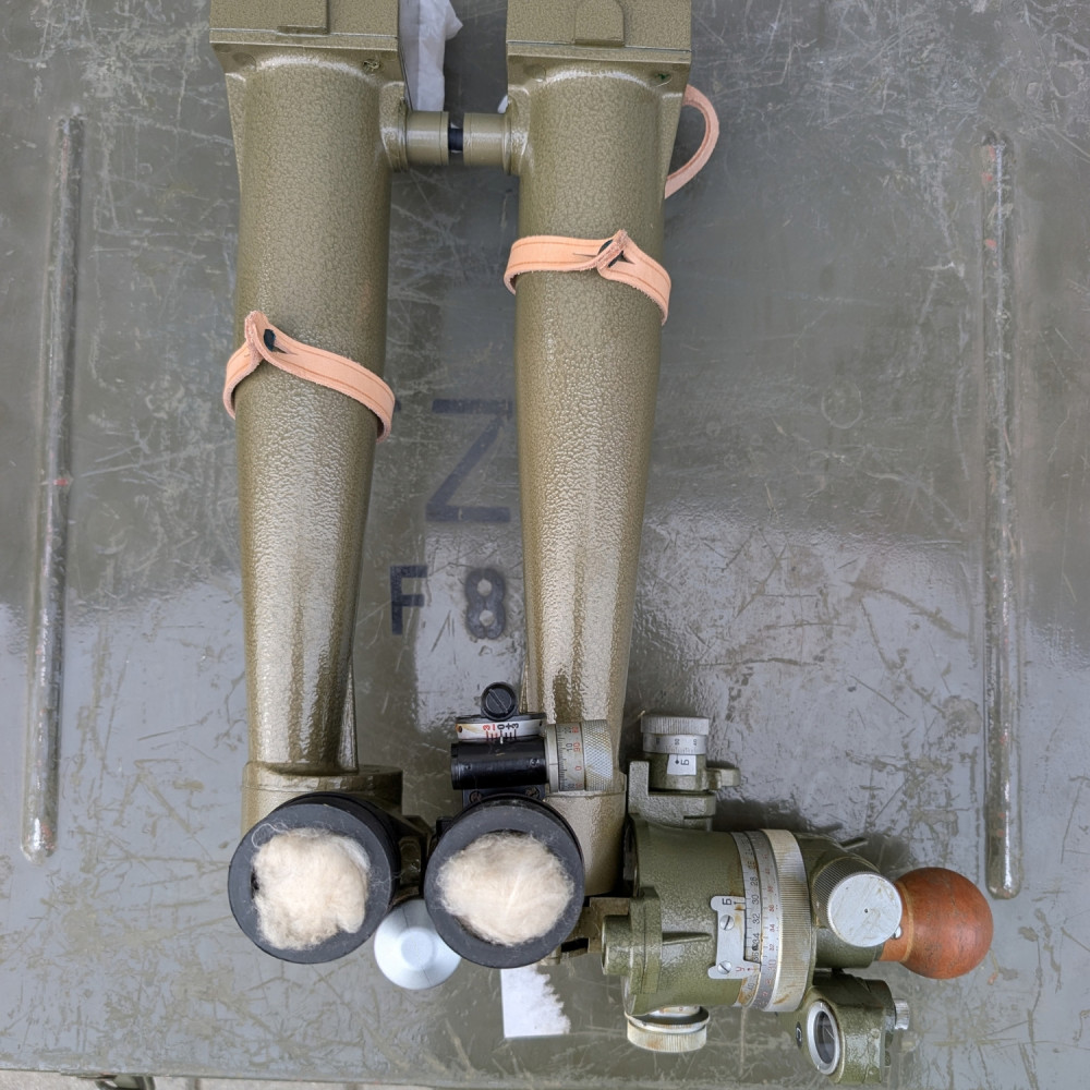 detail Dalekohled periskopický ČSLA vz.53 AST-B 10x45 - nepoužitý
